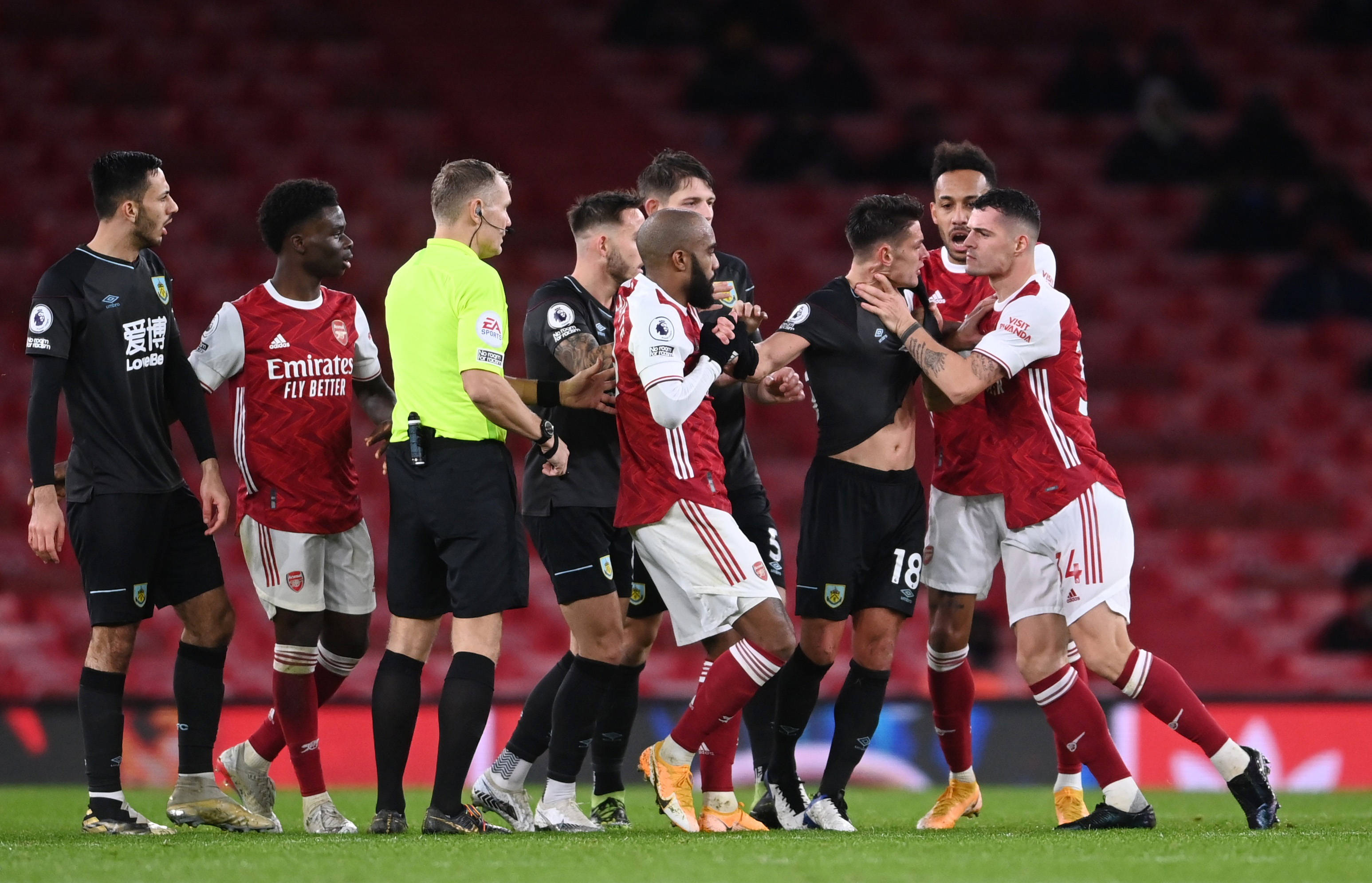 及时获得公 及时获得公